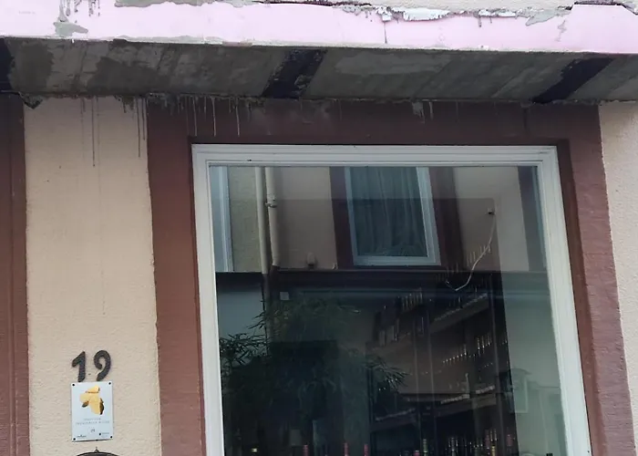 아파트 Weingut & Gaestehaus Melchiors 첼 안 데어 모젤